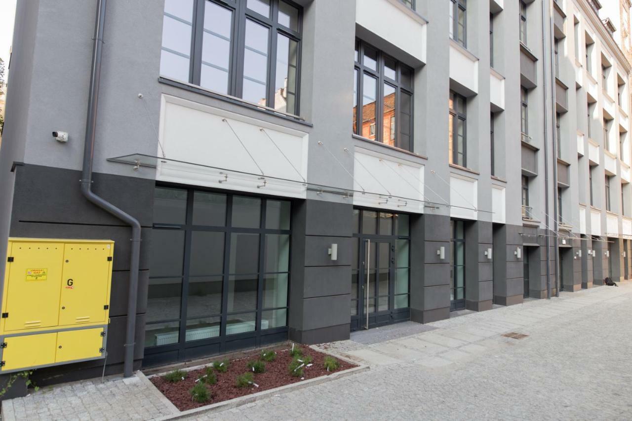 Goldeneye Apartment Center Breslavia Esterno foto